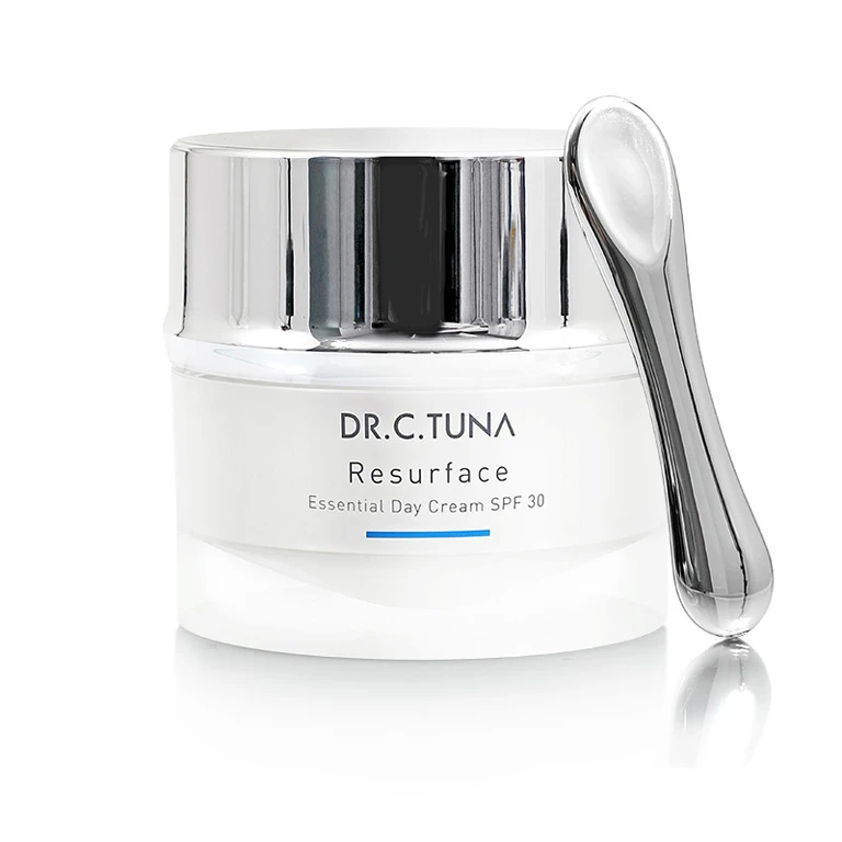 Dr. C. Tuna Resurface Essential nappali krém SPF 30 – Farmasi termékfotó